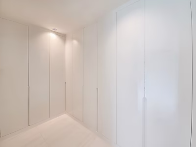 EXCLUSIVE 3 + MAID APARTMENT WITH SCENIC VIEW