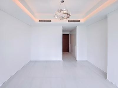 EXCLUSIVE 3 + MAID APARTMENT WITH SCENIC VIEW