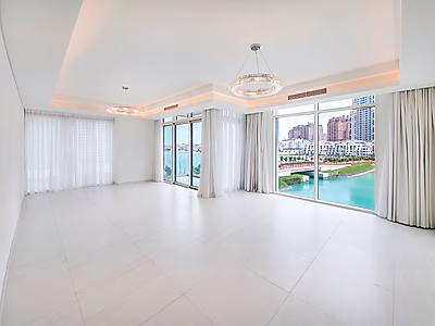 EXCLUSIVE 3 + MAID APARTMENT WITH SCENIC VIEW