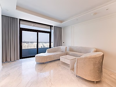 Luxury Living | Stylish 2 Bedroom With Sea View