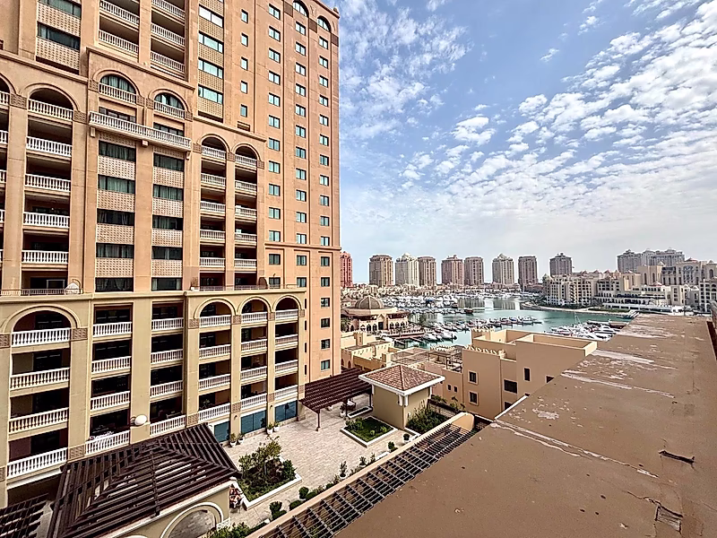 SPACIOUS STUDIO WITH HUGE TERRACE & STUNNING VIEW - Photo 10
