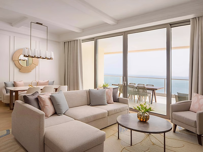 Luxury 2BR + Maid | Four Seasons Residence The Pearl | Beachfront | Ideal Investment & Holiday Home - Photo 1
