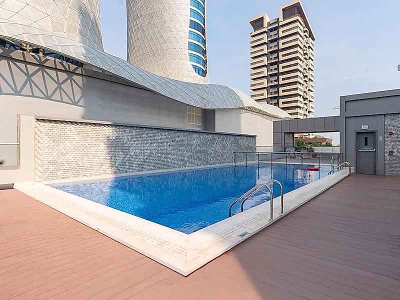 STYLISH 2-BEDROOM APARTMENT WITH PARTIAL SEA VIEW | LUSAIL MARINA - Photo 11