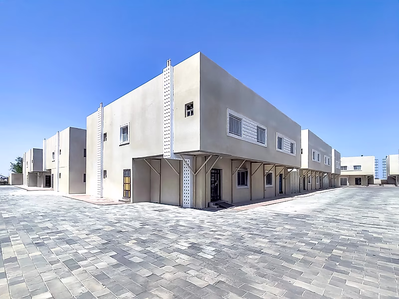 CHARMING DUPLEX 4BR + MAID | UMM AL AMAD - Photo 7