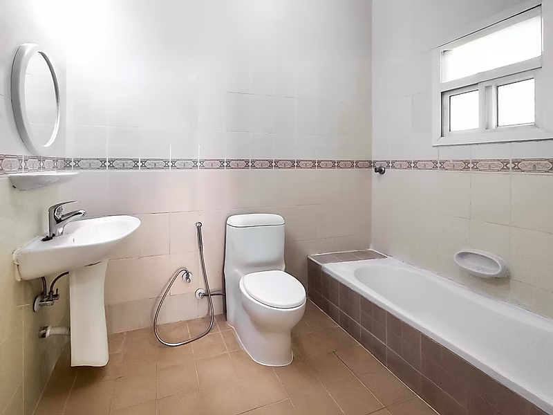 CHARMING DUPLEX 4BR + MAID | UMM AL AMAD - Photo 9