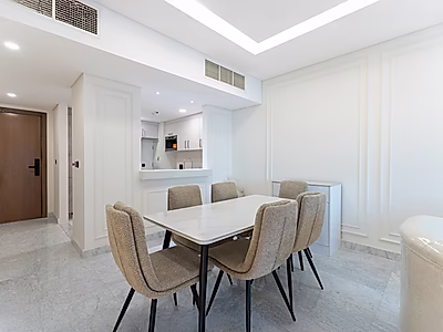 Stunning 2+ Bedroom Retreat