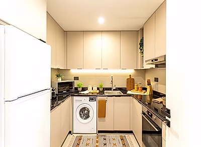 AFFORDABLE 1BR INVESTMENT IN FOX HILLS LUSAIL