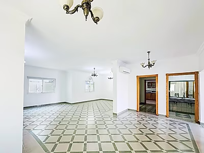Sophisticated 4+BR with Modern Amenities | Waab