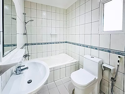 Sophisticated 4+BR with Modern Amenities | Waab