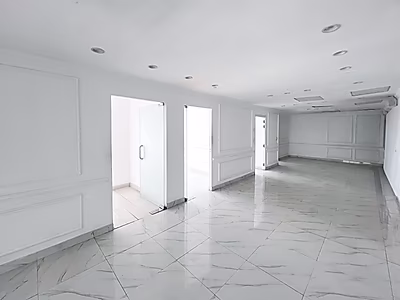 Premium Office 175 Sqm Lusail Marina