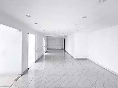 Premium Office 175 Sqm Lusail Marina