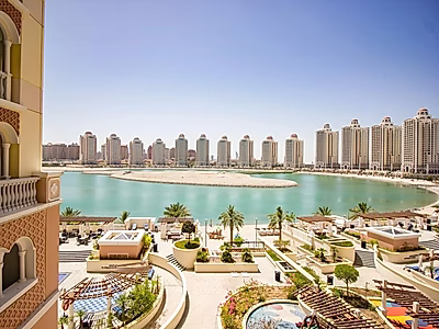 LUXURY 1-BR APARTMENT WITH PANORAMIC VIEWS | VIVA BAHRIYA
