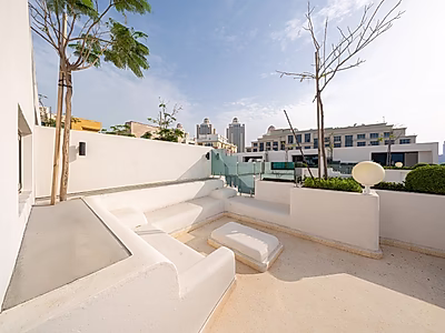 Modern Villa | 5+Maid+Driver+ Storage | Fully Furnished | Title Deed