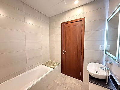Stunning Luxury Living | 2 Bedrooms | Balcony