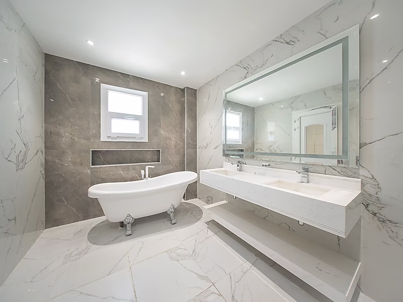BRAND NEW! LUXURIOUS 7+MAID VILLA WITH POOL | BEST PRICE FOR ELEGANT LIVING IN LUSAIL - Photo 12