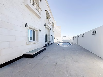 BRAND NEW! LUXURIOUS 7+MAID VILLA WITH POOL | BEST PRICE FOR ELEGANT LIVING IN LUSAIL