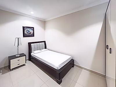 Fully Furnished 1+ Office Apartment in Porto Arabia