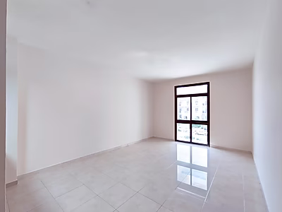 UNFURSNISHED 1 BEDROOM APARTMENT | FOX HILLS