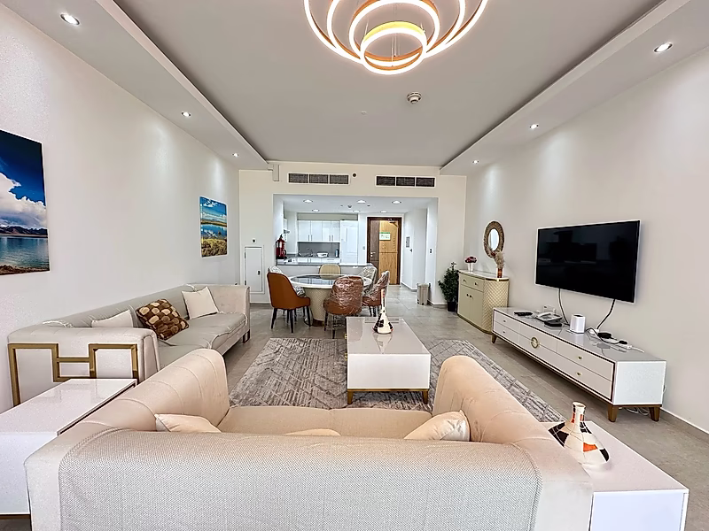 SEA VIEW 1BR BILLS INCLUDED IN PRIME LUSAIL - Photo 2