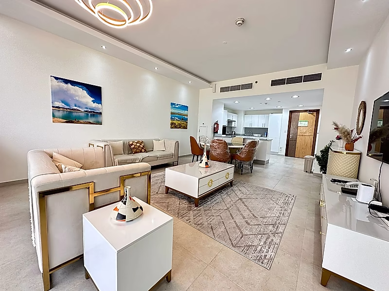 SEA VIEW 1BR BILLS INCLUDED IN PRIME LUSAIL - Photo 1