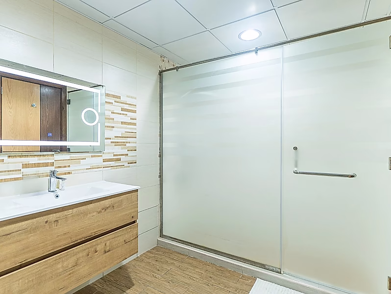 SEA VIEW 1BR BILLS INCLUDED IN PRIME LUSAIL - Photo 10