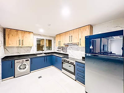 REFINED 2 BEDS! UTILITIES INCLUDED