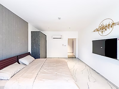 REFINED 2 BEDS! UTILITIES INCLUDED