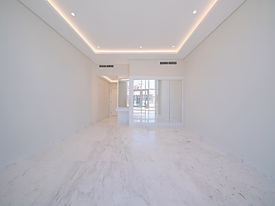 Fully Renovated Freehold Penthouse | Hot Offer & Move In Ready