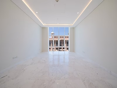 Fully Renovated Freehold Penthouse | Hot Offer & Move In Ready