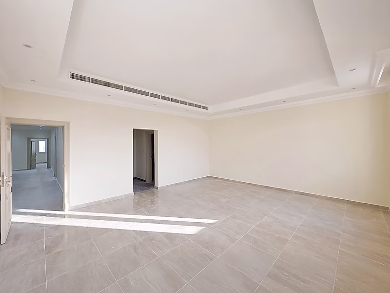 EXCEPTIONAL LUXURY STANDALONE 8-BEDROOM VILLA WITH PRIVATE LIFT | 1,200 + SQM | LUSAIL - Photo 4