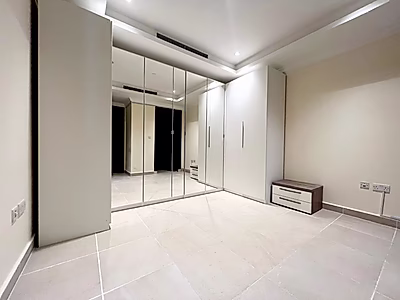 ELEGANTLY STYLED! 2-BR TOWNHOUSE WITH PRIVATE BALCONY | PORTO