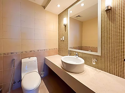 Furnished 3BR Apt. In West Bay | Utilities Included