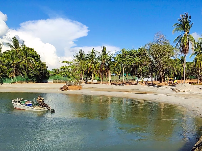 Private Lagoon Estate | Thailand  Exclusive Beachfront Land in the Heart of a Tropical Archipelago - Photo 2
