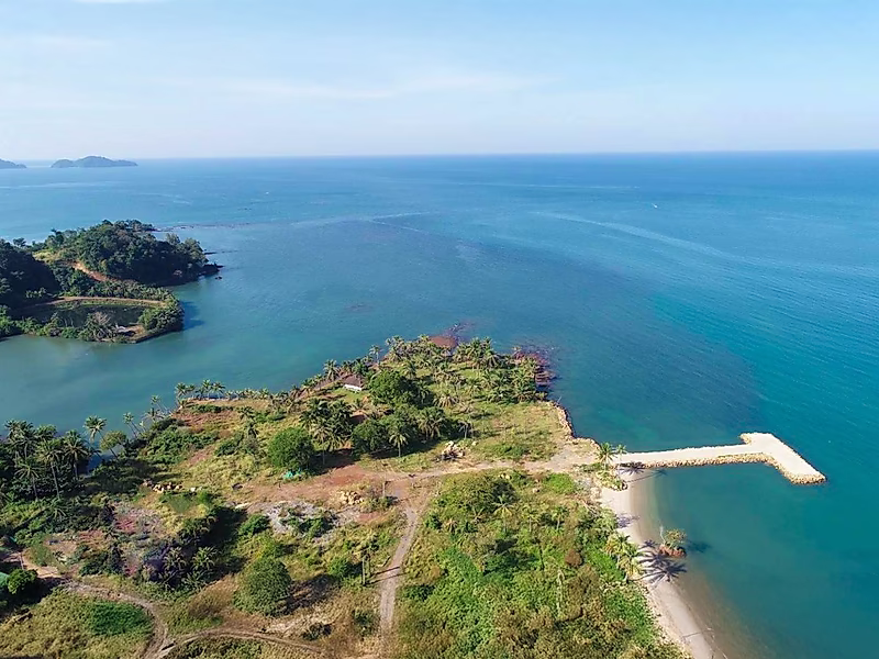 Private Lagoon Estate | Thailand  Exclusive Beachfront Land in the Heart of a Tropical Archipelago - Photo 5