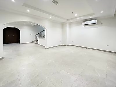 A MONTH FREE! 5BR + MAID VILLA | MURAIKH