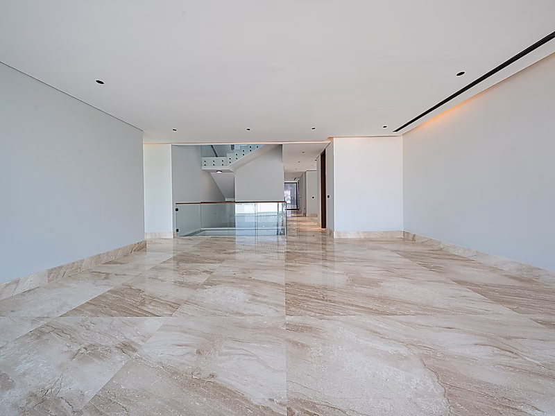 Luxury Living | Standalone Villa in La Plage - Photo 21