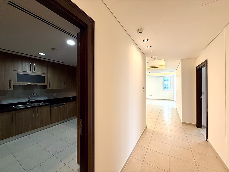 Panoramic Sea & Marina Views | High-Floor Luxury 2BR in Viva Bahriya | Beach Access | Title Deed Ready - Photo 15