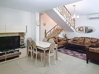 Modern 4BR Compound Villa with Garden
