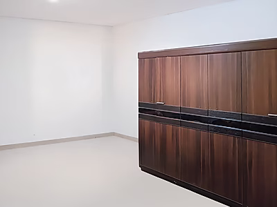 Modern 4BR Compound Villa with Garden