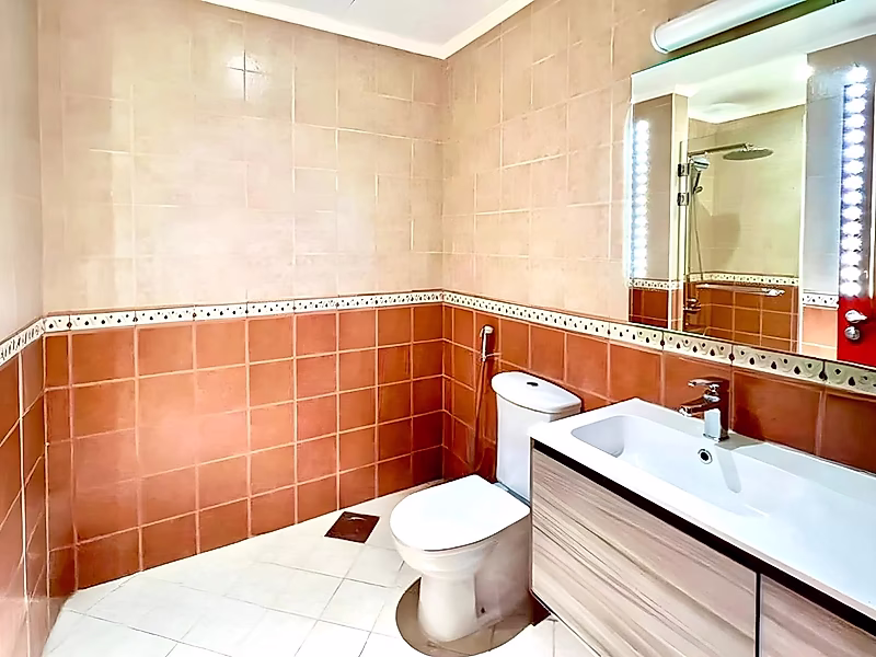 INVEST IN PRIME 2BR AT PORTO ARABIA TODAY - Photo 3