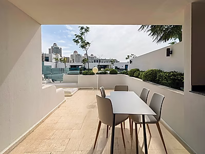 STUNNING 5BR+MAID+DRIVER | POOL & ELEVATOR THE PEARL