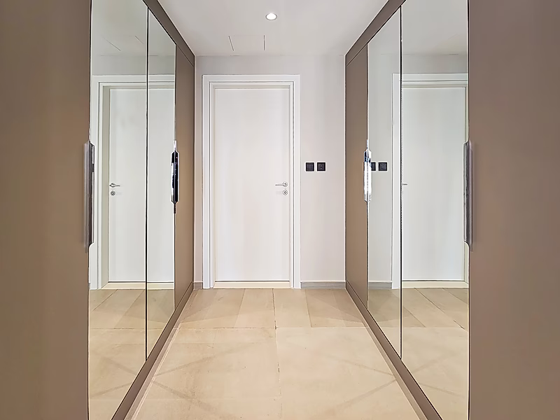 Sophisticated 1BR with Modern Elegance - Photo 10