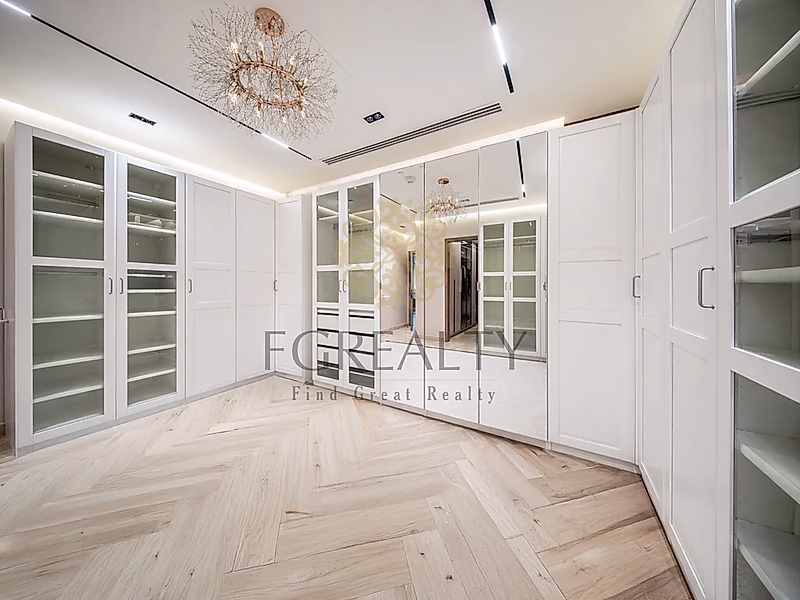 Stylish Duplex with Panoramic Views - Photo 10