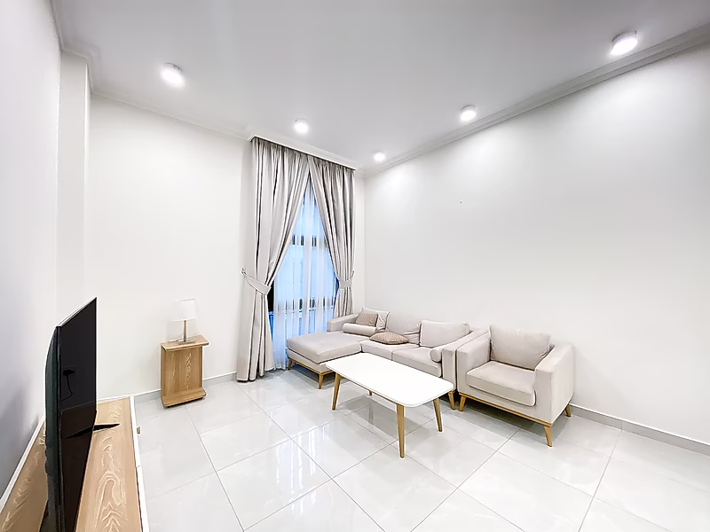 Fully Furnished 2BR in Lusail Fox Hills | 121.47 SQM | Title Deed Ready - Photo 7
