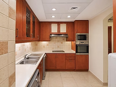 Spacious 2BR in Porto Arabia | Large Balcony & Partial Marina View | Great Value