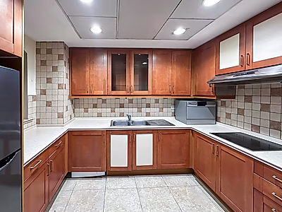 2-Bedroom Apartment for Sale in Porto Arabia | Dual Balconies & Prime Location