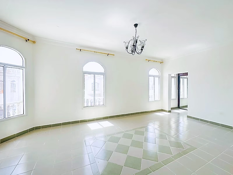 Massive 5Br SF villa | Family Home with Private Garden - Photo 3