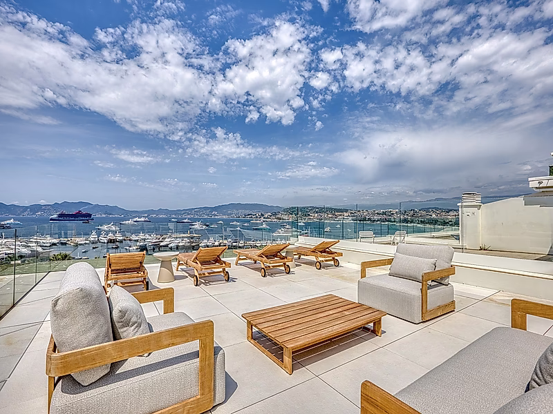 Cannes | Palm Beach | 3 Bedroom Duplex with Panoramic Sea View - Photo 14