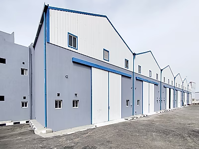 Warehouse for Rent in Birkat Al Awamer