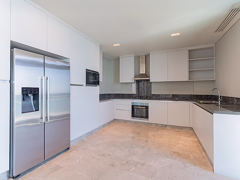 PANORAMIC SEA VIEW | BRAND NEW HIGH-FLOOR 3BR+MAID'S | SEEF LUSAIL DISTRICT - Photo 4